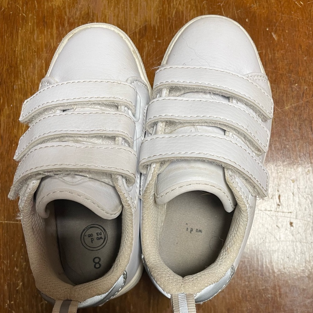 White Wonder Nation Size 8 shoes